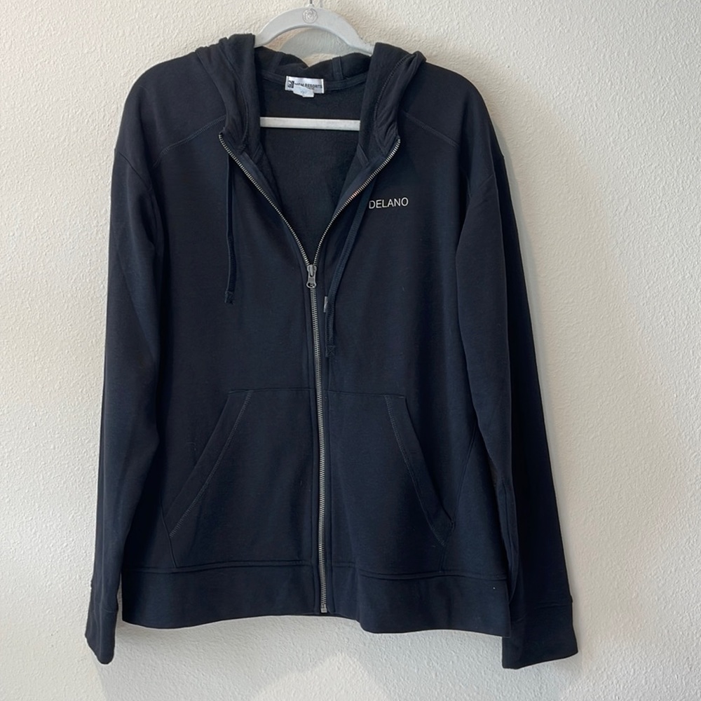 Delano (Las Vegas) black zip-front hoodie—Excellent condition, MGM Resorts